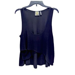 Vecelli Italy Women’s Blouse. Black. Small